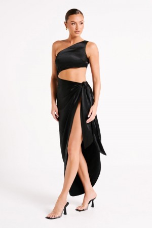 Meshiki Navarah One Shoulder Negras | EILU9060