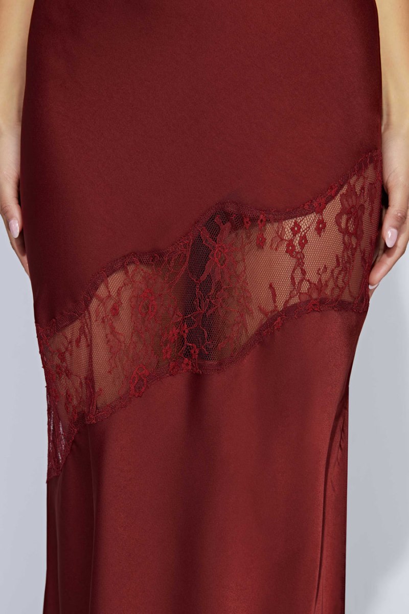 Meshiki Chandra Lace Detail Satin Rojas | KPWW2359