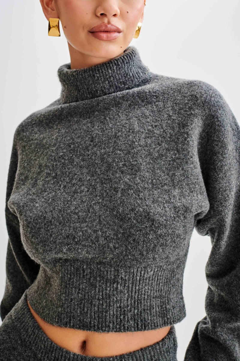 Meshiki Darius Turtleneck Knit Crop Gris Oscuro | VVJL4450