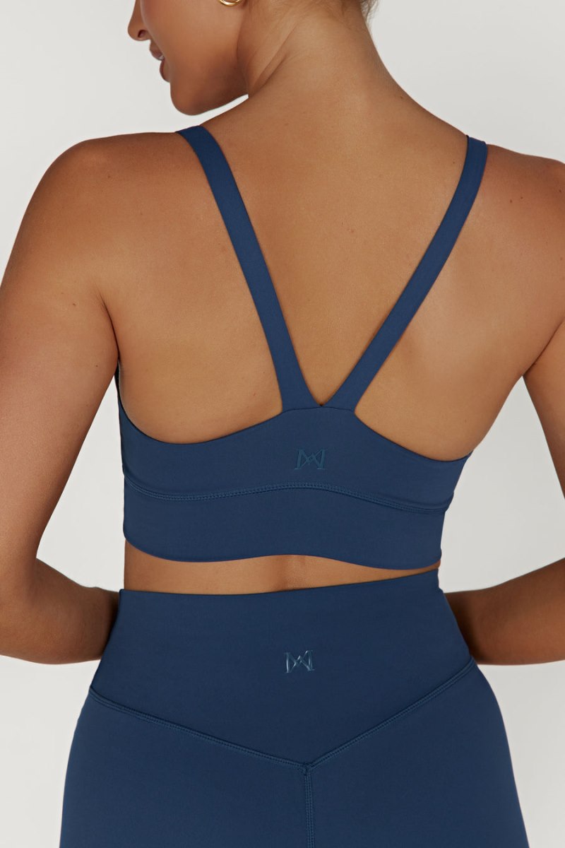 Meshiki Elise V Back Cami Crop Azul Marino | XKPV1290