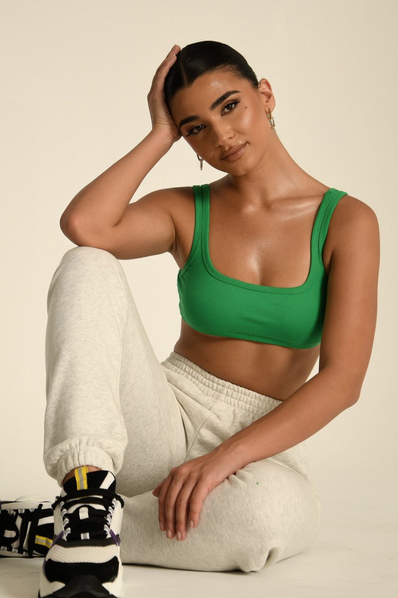 Meshiki Jackie Scoop Neck Crop Verde | MVOE4404