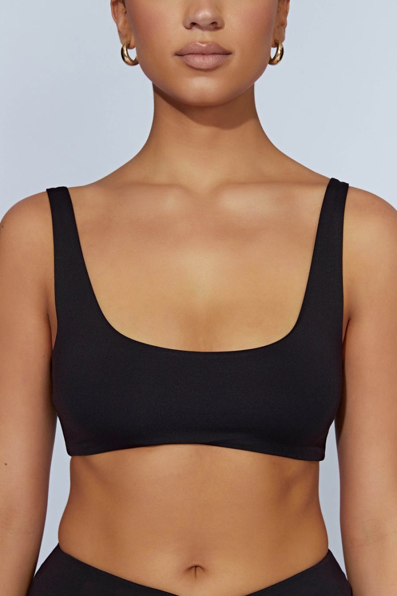 Meshiki Jemma Scoop Neck Super Crop Negras | WVMG6556