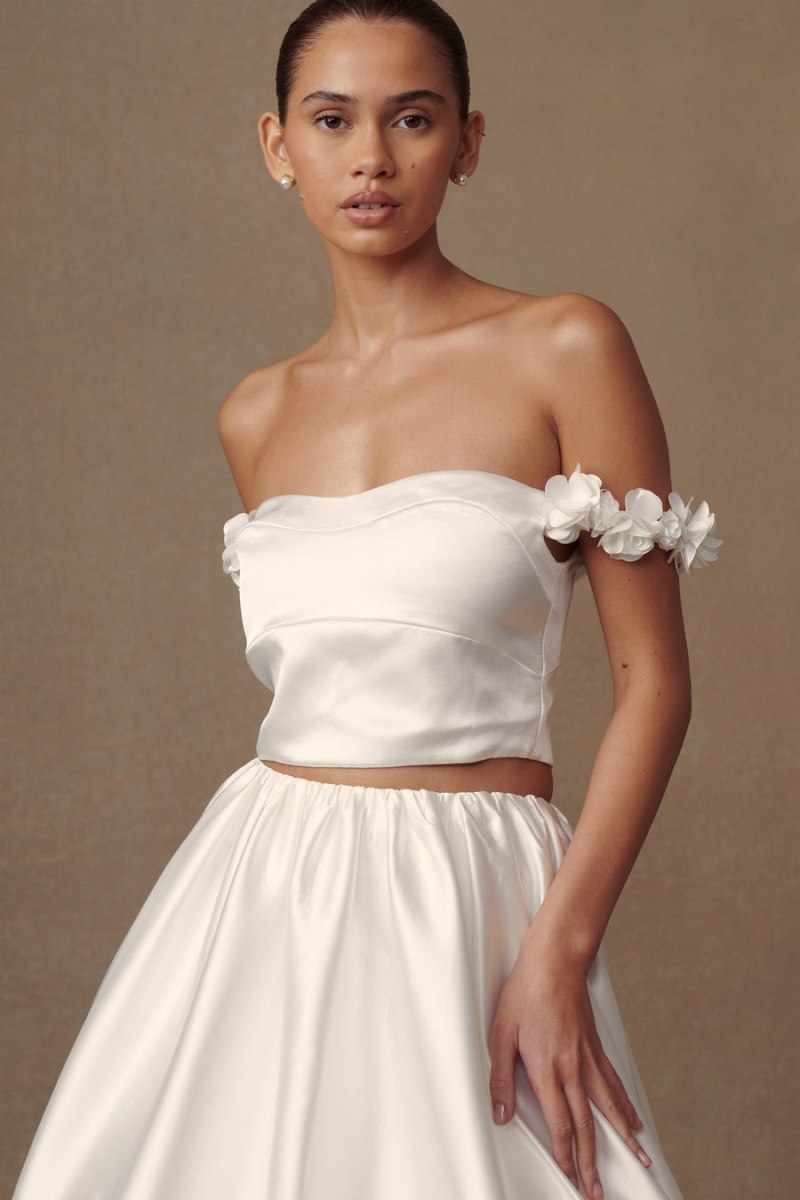 Meshiki Karrie Cropped Satin Rose Bodice Blancas | XJKO4670