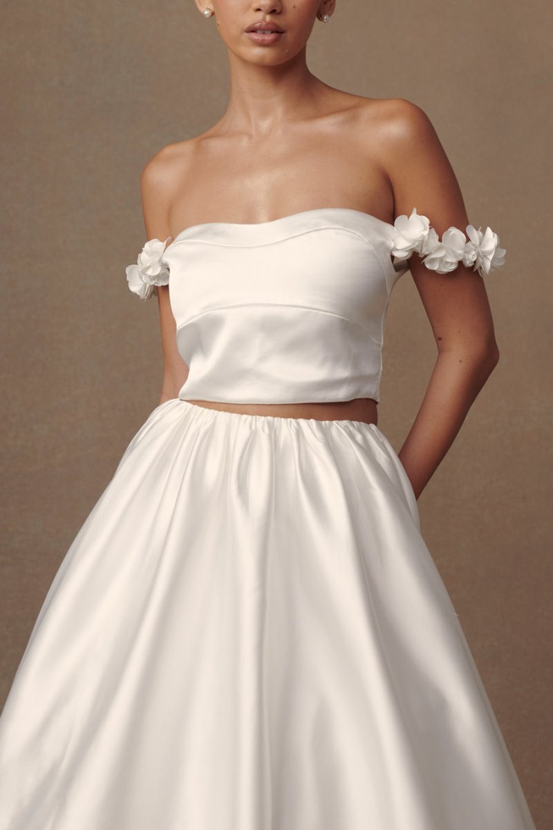 Meshiki Karrie Cropped Satin Rose Bodice Blancas | XJKO4670