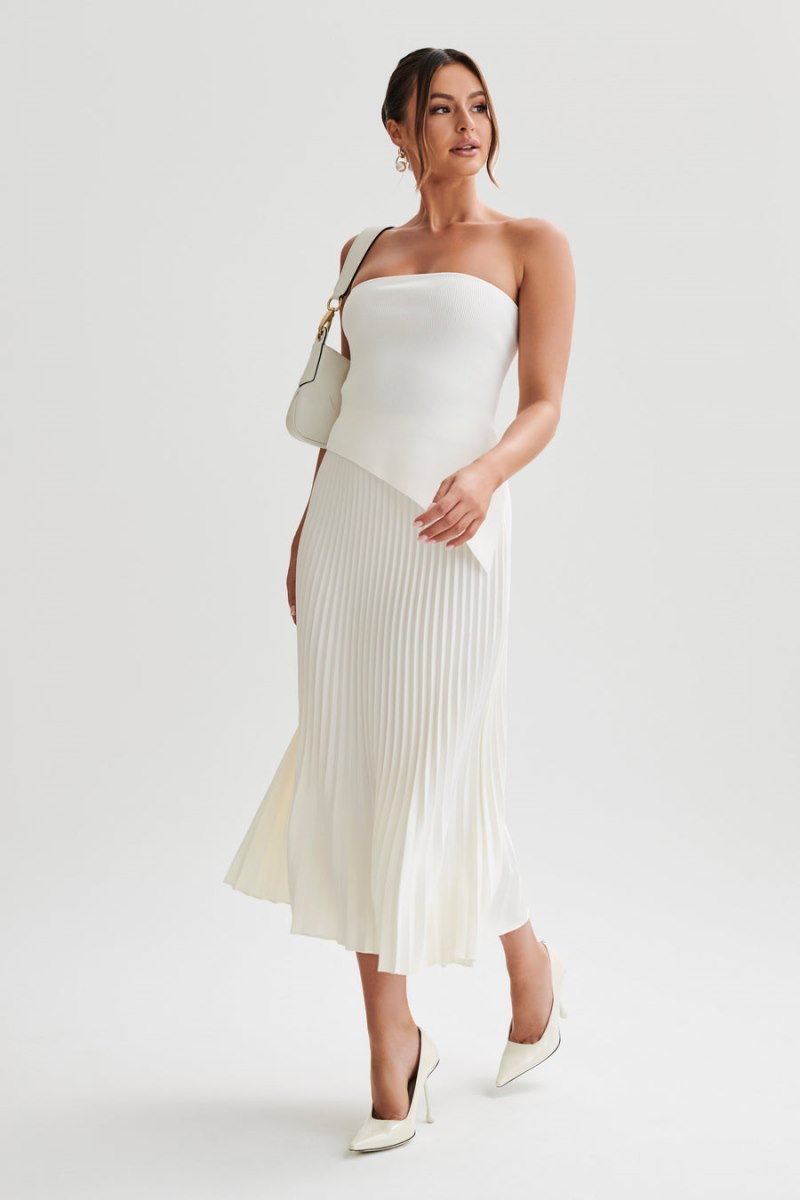 Meshiki Sidney Asymmetrical Strapless Knit Blancas | NOMC0563