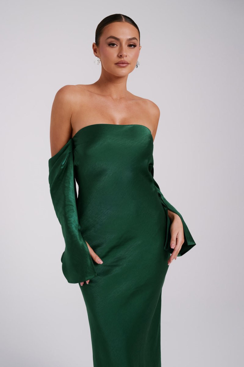 Meshiki Vee Off Shoulder Satin Verde | GLAV0000