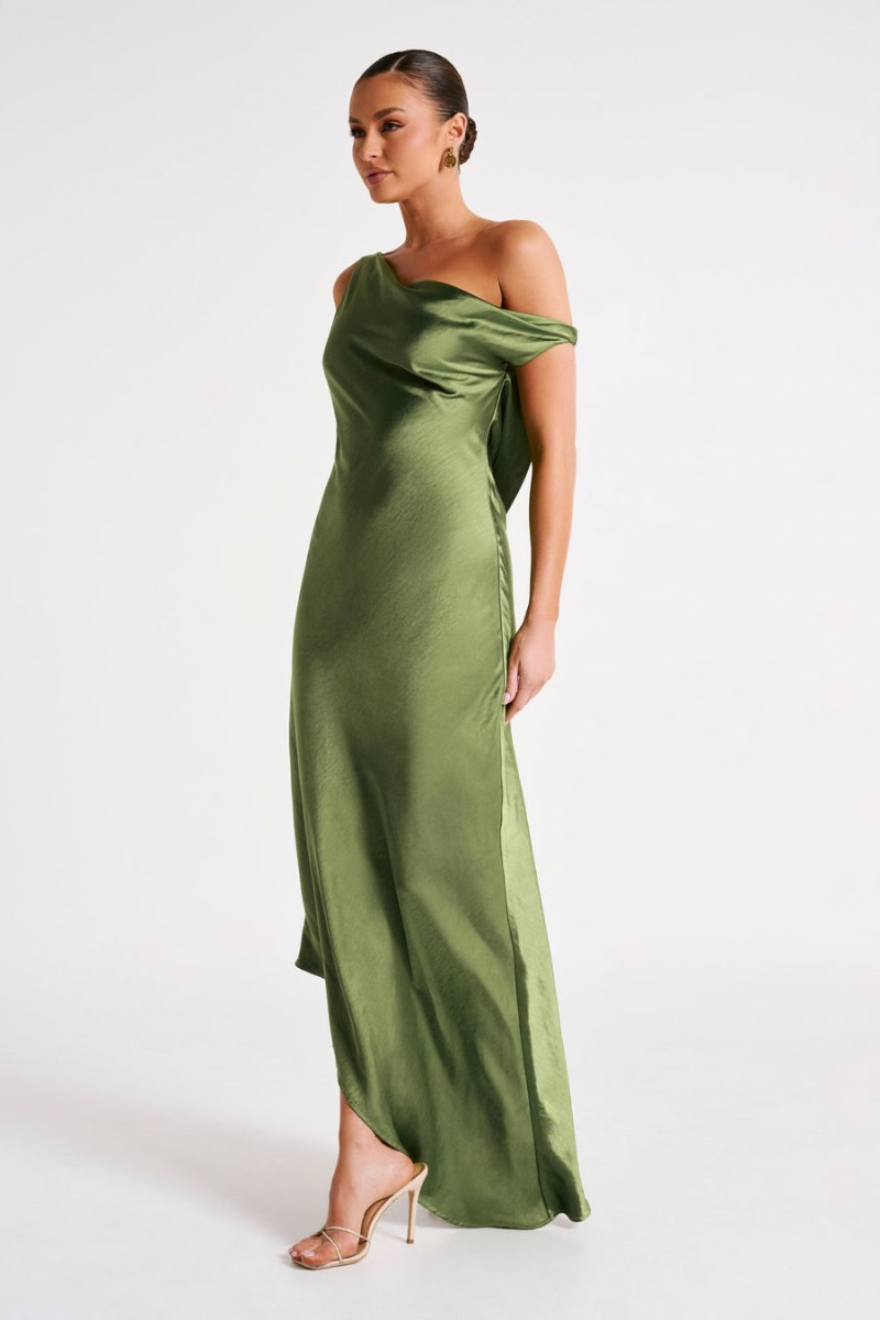 Meshiki Yvette Slip Asymmetrical Hem Verde | VSVD6961