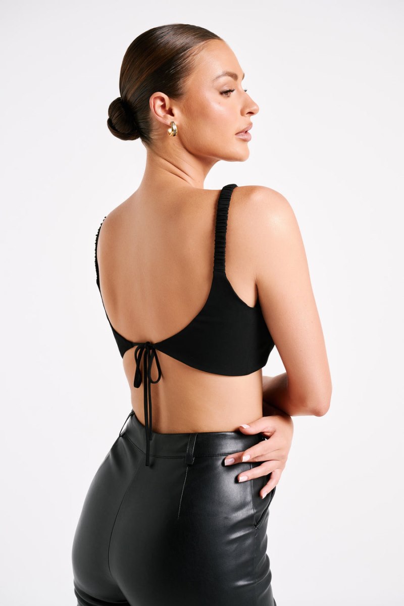 Meshiki Zaira Cupped Crepe Crop Negras | IQUQ2836